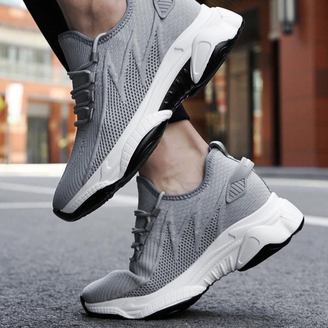 Daryl – Lightweight Performance Trainers