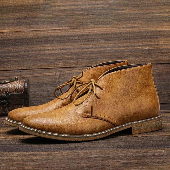 Oscar – Leather Chukka Boots