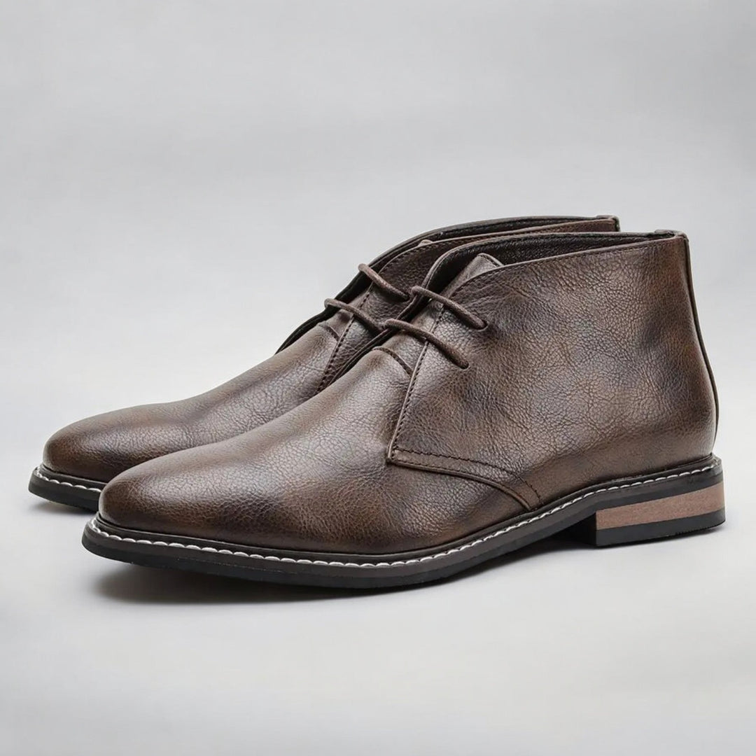 Oscar – Leather Chukka Boots