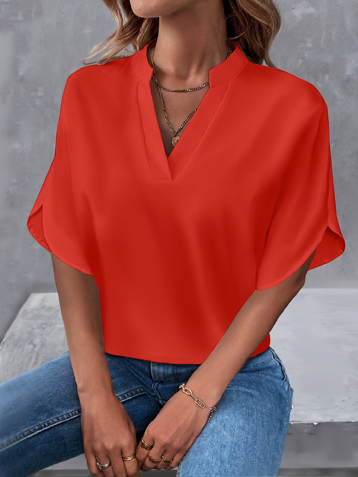 Lexa – Relaxed Fit V-Neck Blouse