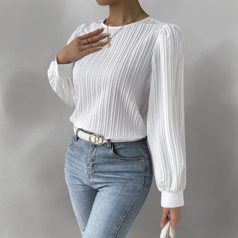 Carly – Pleated Long-Sleeve Blouse