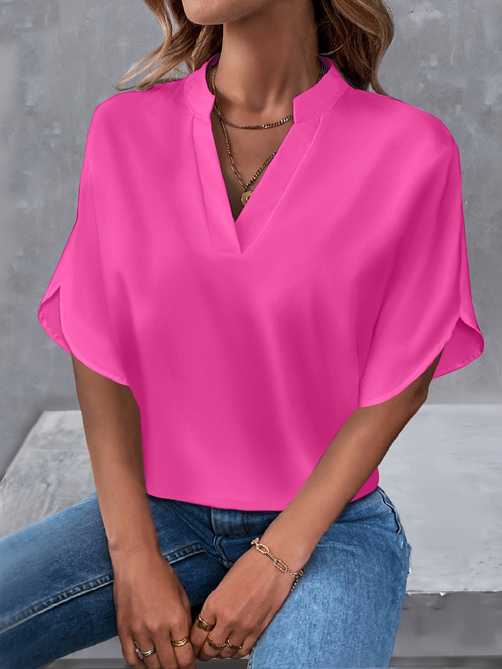 Lexa – Relaxed Fit V-Neck Blouse