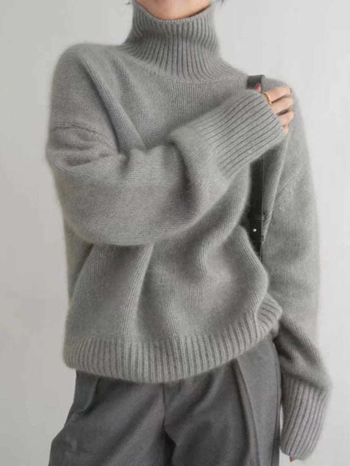 Zoey - Oversized Turtleneck Sweater