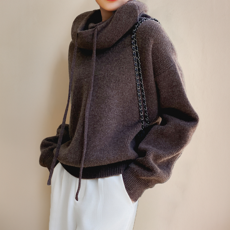 Charlotte - Merino Turtleneck Sweater