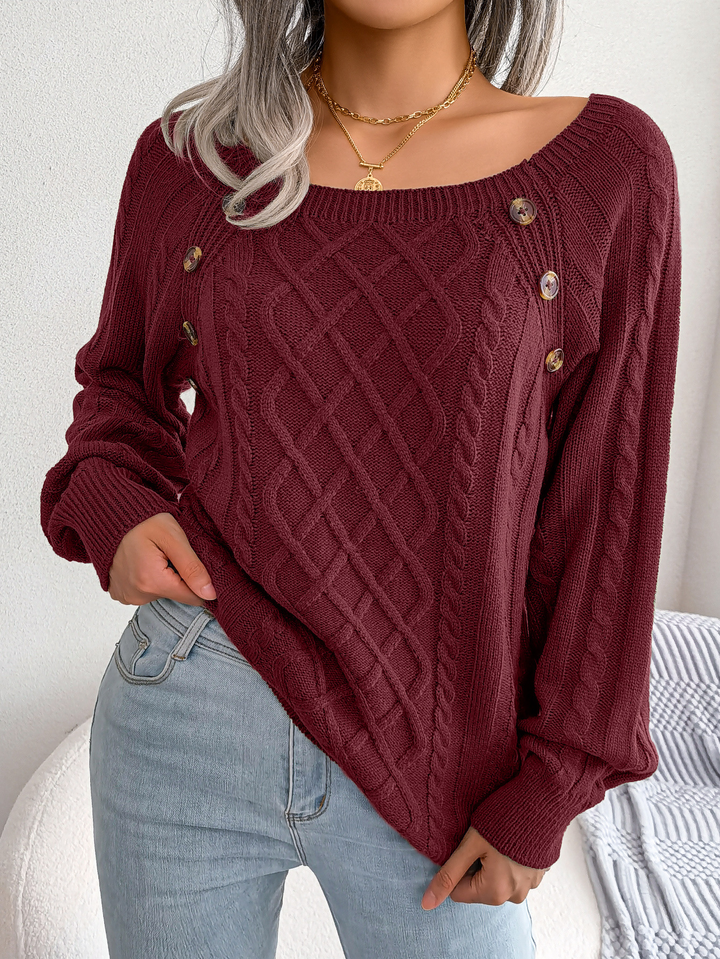 Emilia - Classic Cozy Sweater